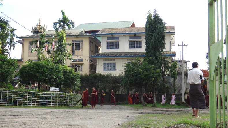 PB-20120805.monks.jpg